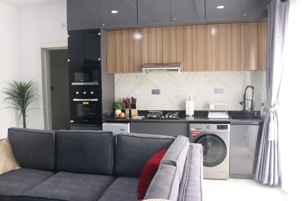 Kays Comfort Place VIII, short-let apartment in Lekki